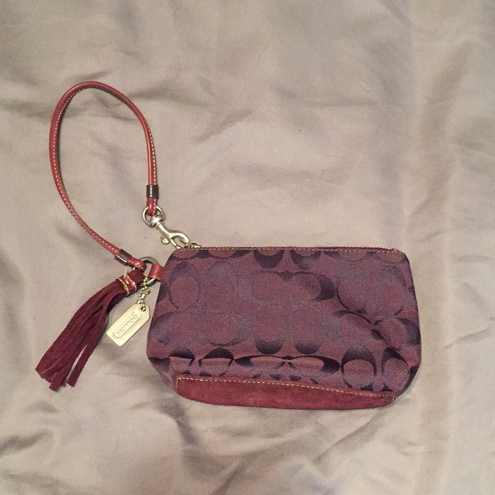 Signature Coach Wristlet